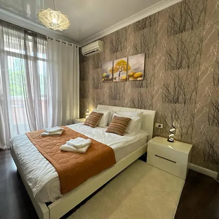 Ckey In The Center Apartament Odessa