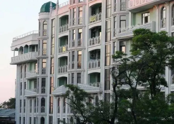 Ckey In The Center * Odessza