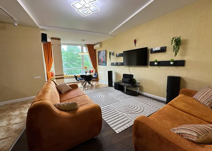 Ckey In The Center * Odessza